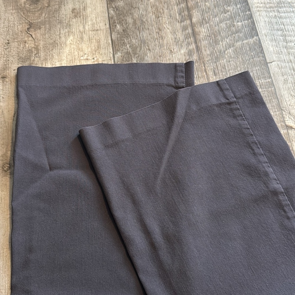 MATTY M SLACKS- size 4 - Picture 4 of 12